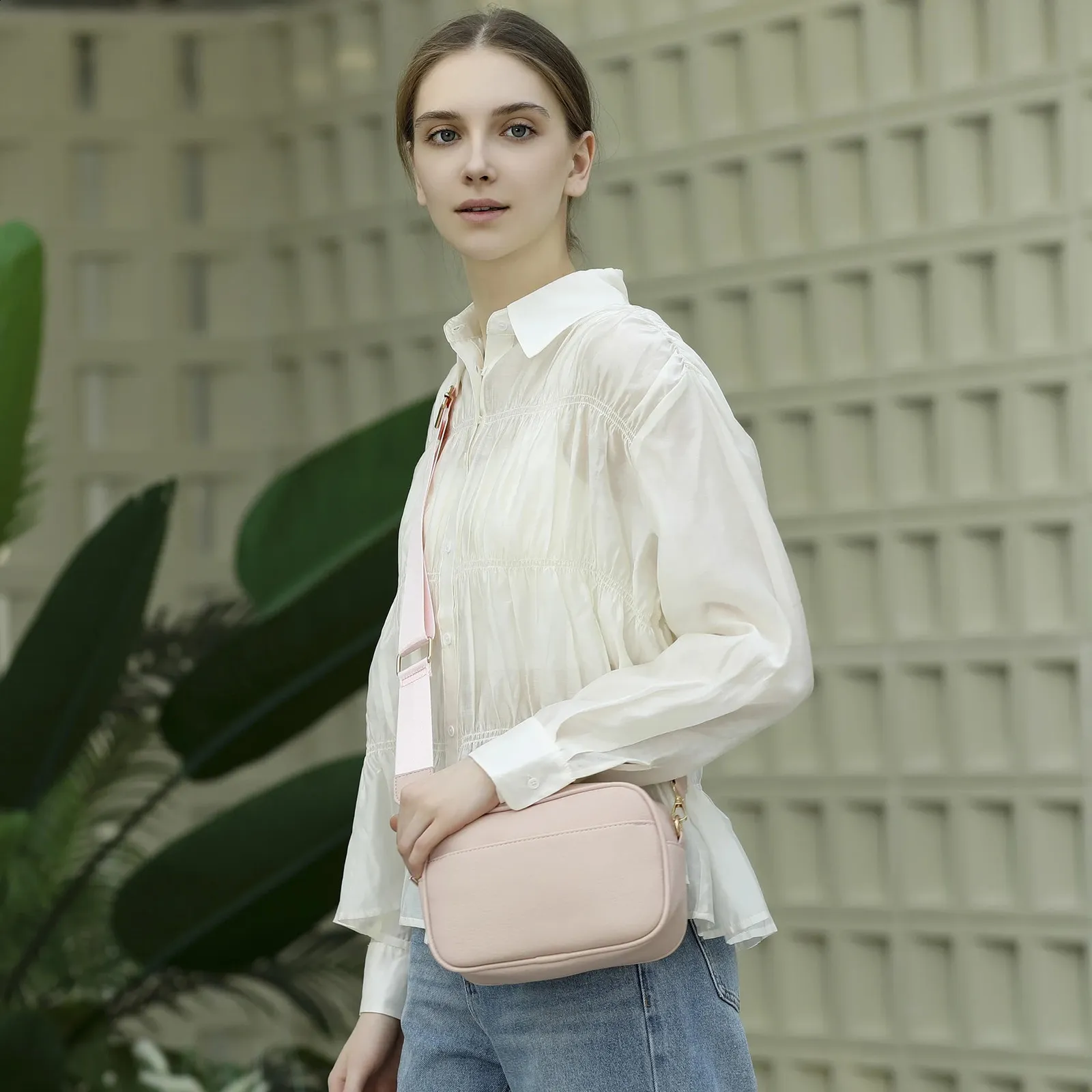 Herald Triple Zip Small Crossbody Bag per donna Square Snaps Camera Side Shoulder Purse Borsa a mano con tracolla larga 240822_voghion.com