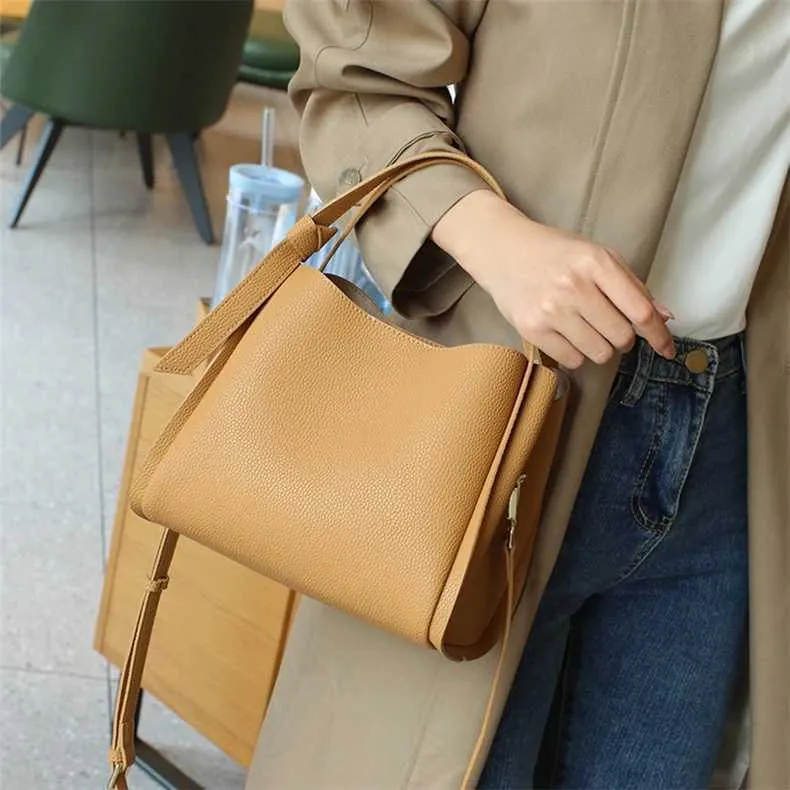 Sacs à main fourre-tout en cuir véritable de vachette Hifashion pour femmes 2024 Tendance Designer Panier Petit sac à bandoulière pour dames_voghion.com