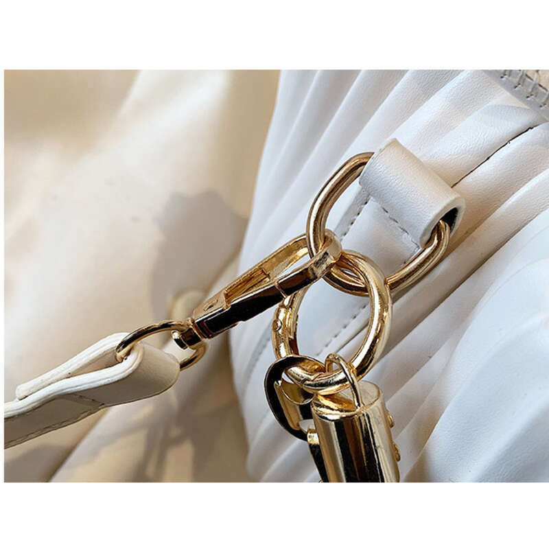 Geantă de mână Couture pentru femei, geantă portabilă pliată la modă nouă, design de nișă, umăr_voghion.com