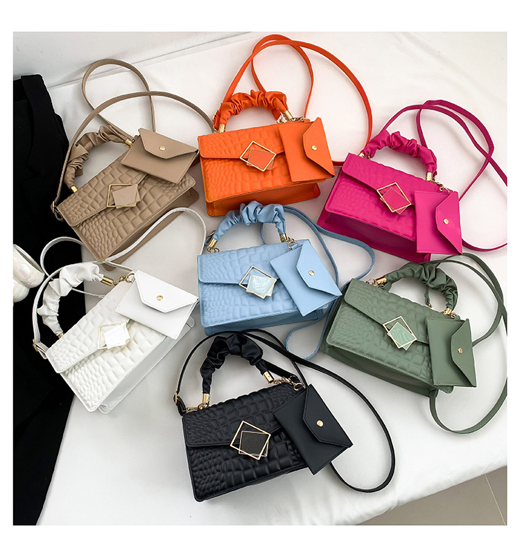 Popular for women in spring 2024, new crocodile patterned mother and child small square bag, commuting temperament,_voghion.com