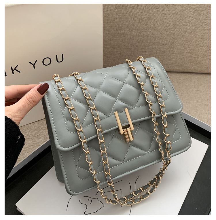 2024 Nuova tendenza Moda Casual Versatile Catena Lingge Borsa a tracolla Piccola borsa quadrata per donna_voghion.com