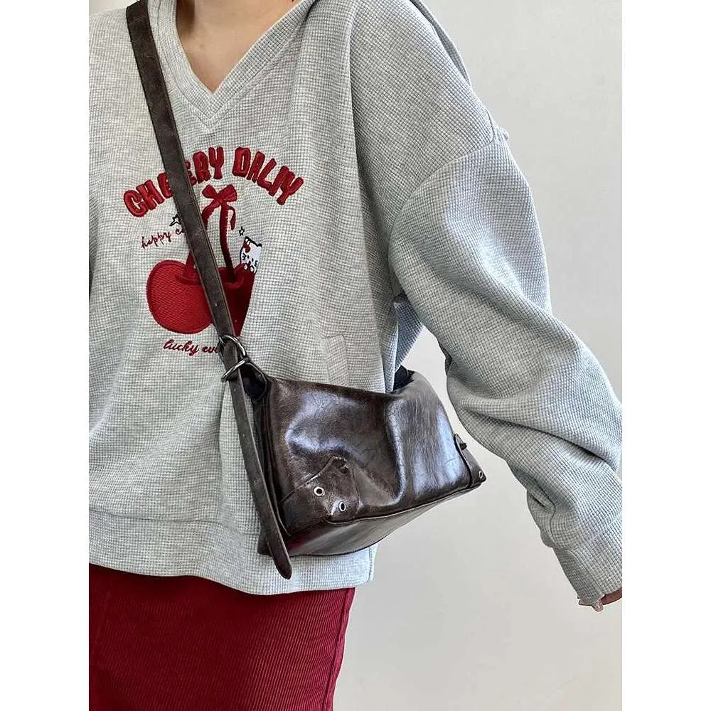Pu Leder Retro Damen Unterarm Cool Y2k Mädchen Vintage Kleine Schultertaschen Einfache weibliche Umhängetasche Handtaschen Geldbörse_voghion.com