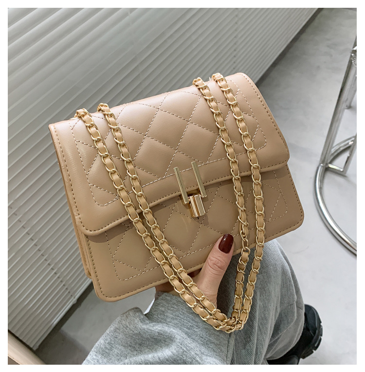 2024 Nuova tendenza Moda Casual Versatile Catena Lingge Borsa a tracolla Piccola borsa quadrata per donna_voghion.com