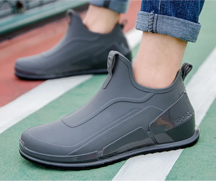 New Men's Tide Short Rain Boots Non-slip Kitchen Takeaway Water Thick-soled Overshoes Fishing Rubber Shoes_voghion.com