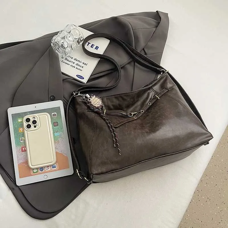 Dames schoudertas en crossbody tas voor herfst en winter_voghion.com