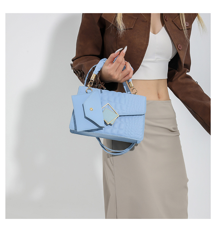 Popular for women in spring 2024, new crocodile patterned mother and child small square bag, commuting temperament,_voghion.com