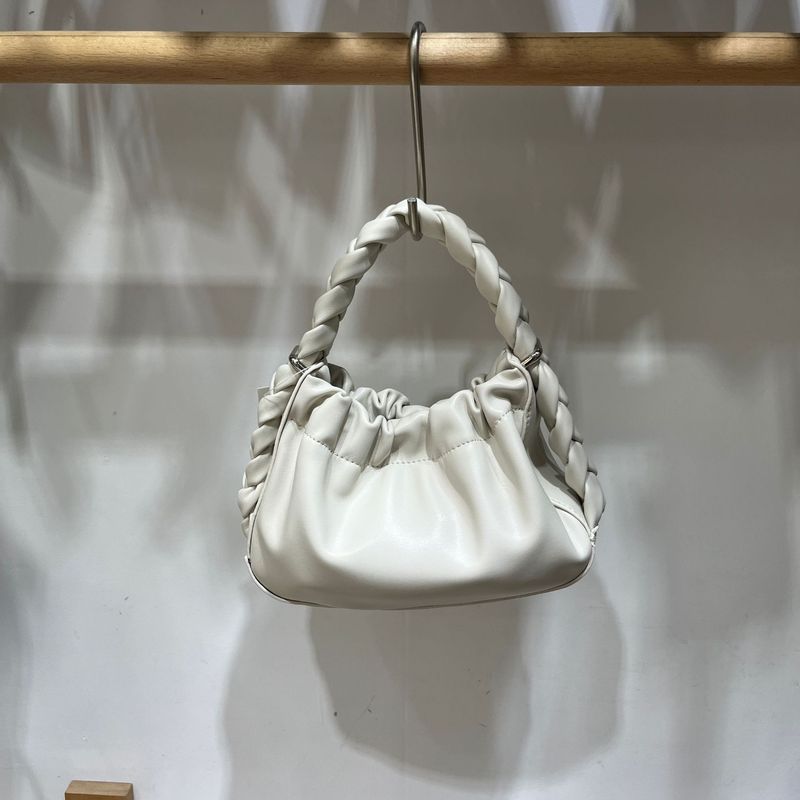 Start up Fashion Trend: Handgewebte Tasche mit einer Schulter, einfarbig, vielseitige Plissee-Tasche, lässig, stylisch,_voghion.com