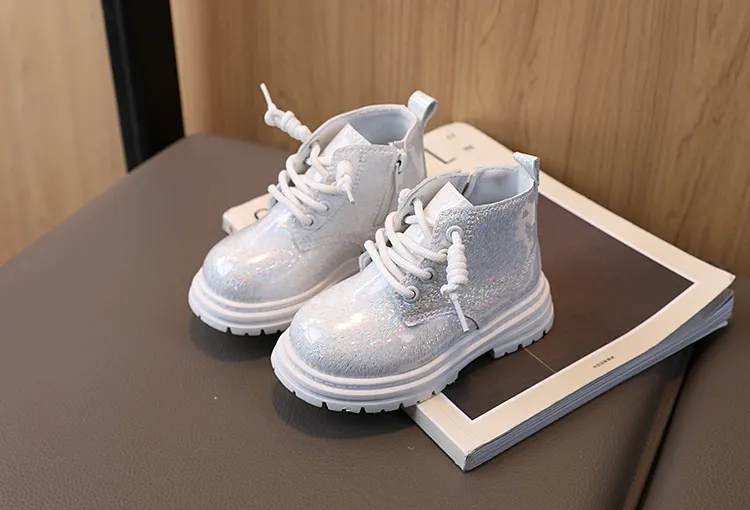 Botas de neve infantis com plataforma para meninos e meninas_voghion.com
