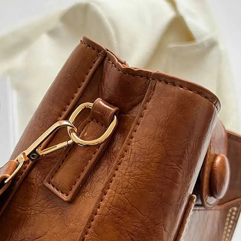 2023 Einfarbig Große Kapazität Umhängetasche Neue Designer Einfache Stil Schulter Für Frauen Sommer Mode Casual_voghion.com