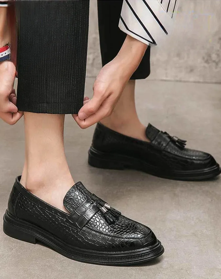 Mocassins souples à bout pointu, imprimé animal, chaussures en cuir pour hommes, chaussures décontractées rehaussantes avec pompons_voghion.com