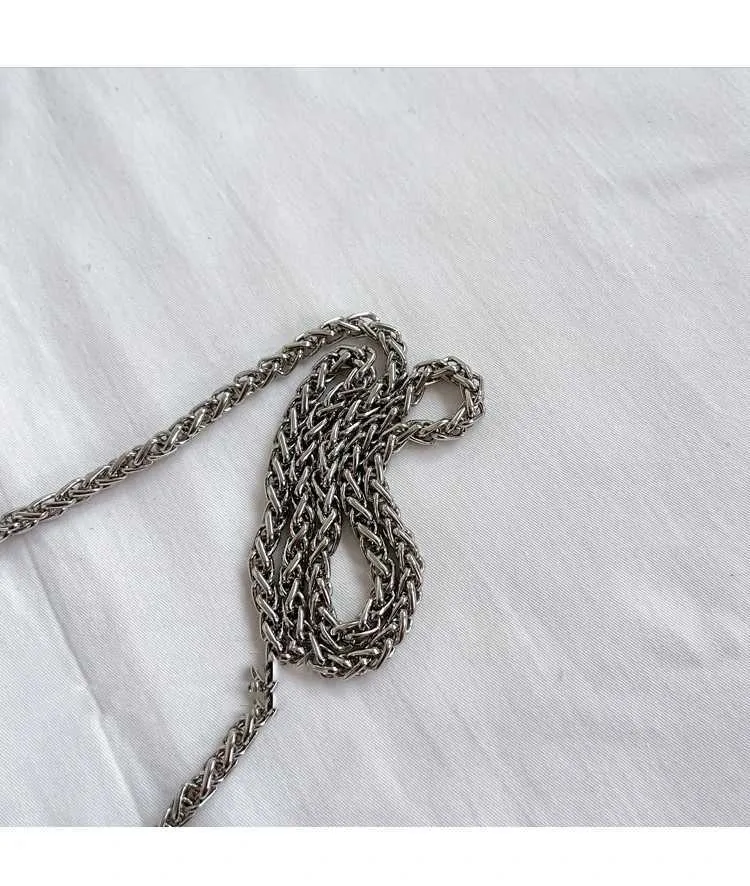 Damen Umhängetasche Aus Lackleder Mit Schmetterling Und Kette_voghion.com