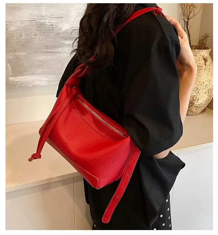 Women's Pu Leather Crossbody Shoulder Bag Large Capacity Tote_voghion.com