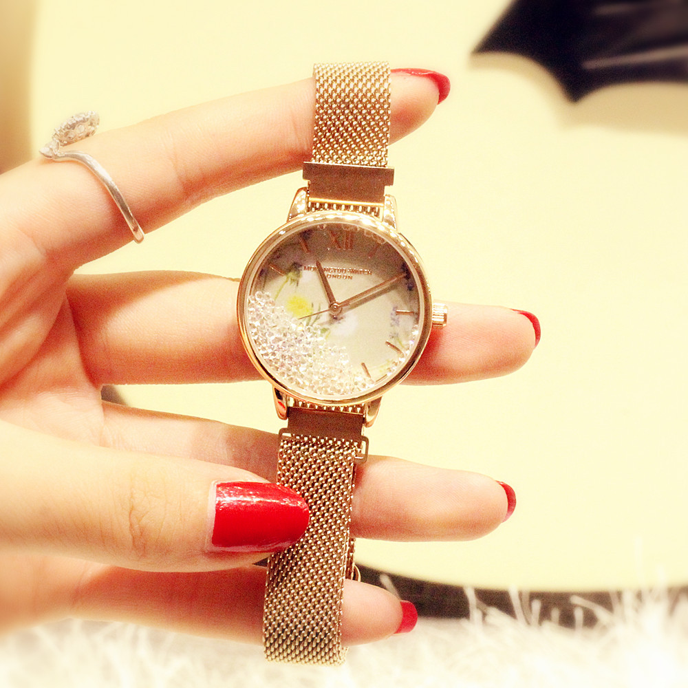 Orologio al quarzo da studente con cintura magnetica in rete da donna di tendenza moda 2024_voghion.com