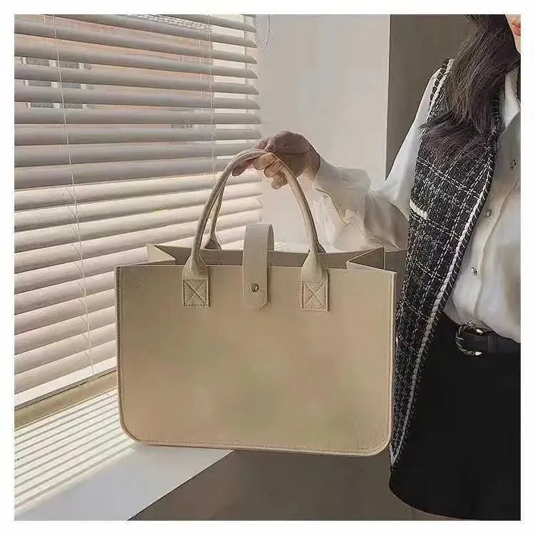 Borsa tote in feltro per donna elegante borsa a mano capiente_voghion.com