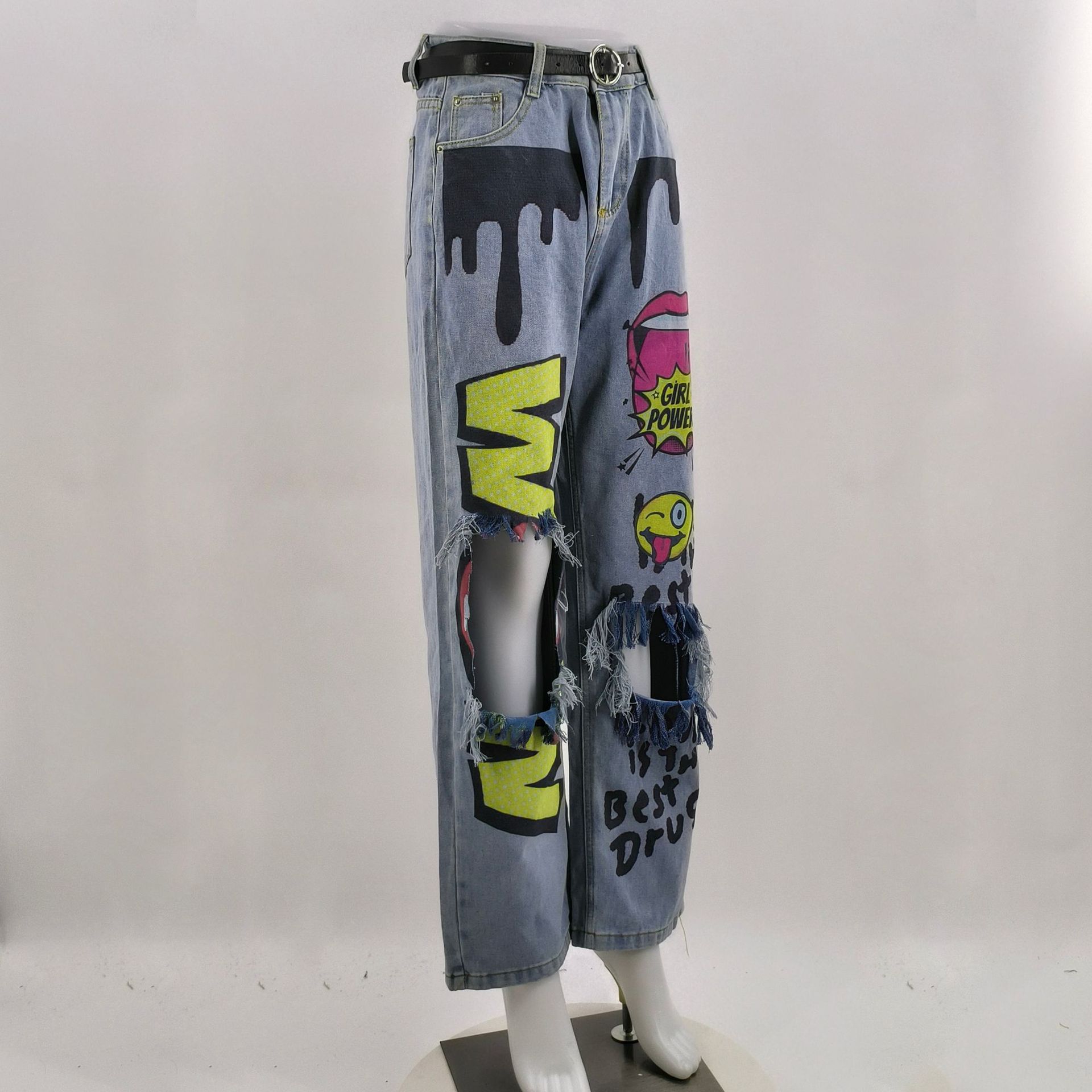 Modieuze dames jeans met zakken en modieuze gaten_voghion.com