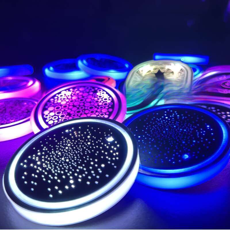 Tappetino luminoso per acqua a LED per auto Il modello può essere modificato con luce ambientale per slot per tazze per auto in acrilico Diametro 68 mm Sette_voghion.com