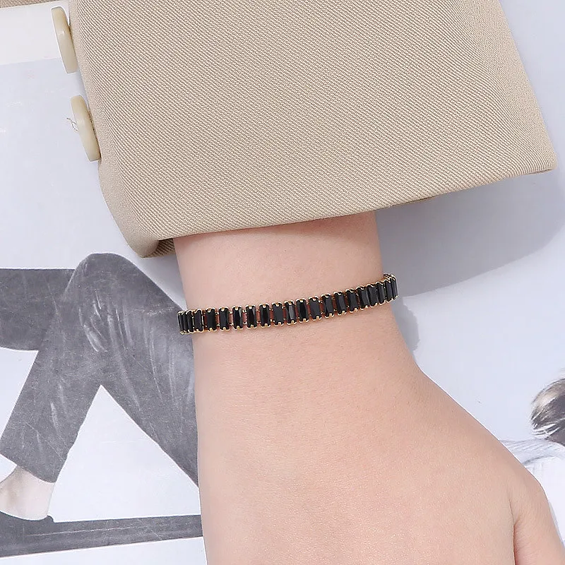 Exquisite Zircon Link Bracelet In Gold Stainless Steel Finish_voghion.com
