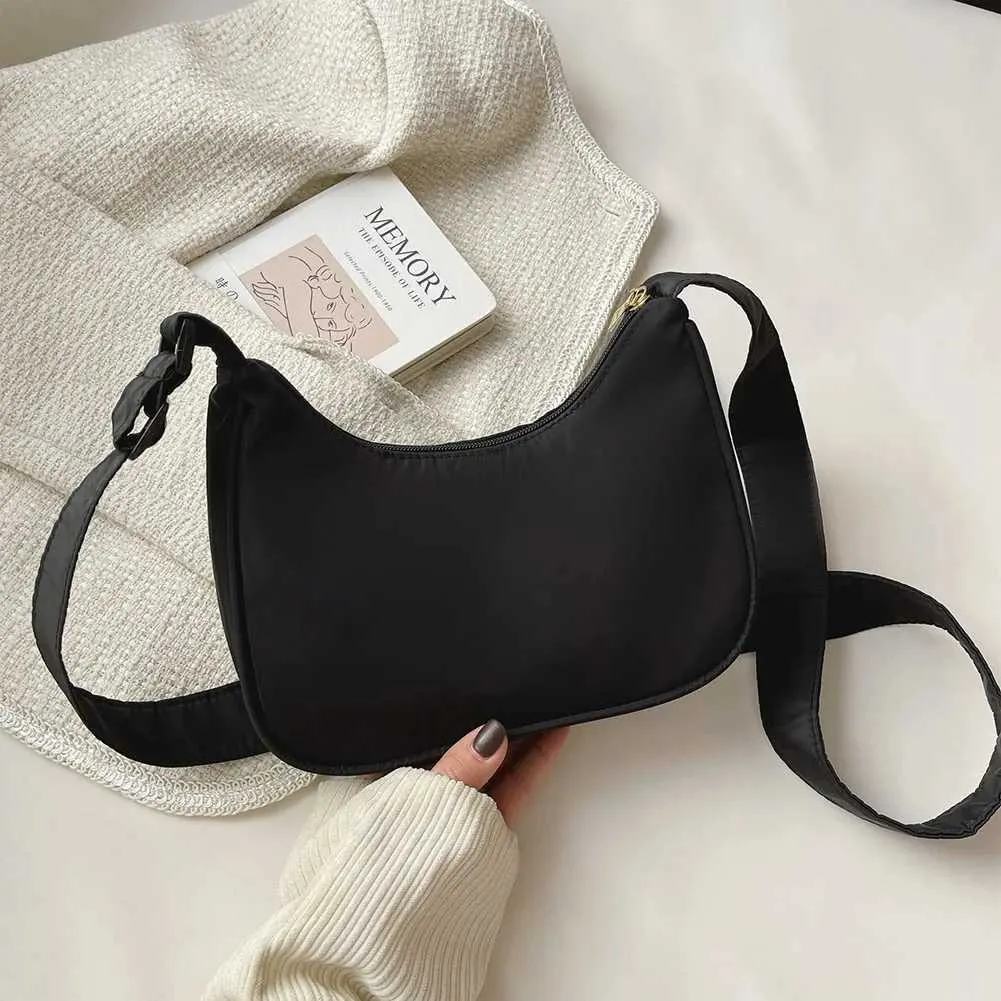 Exquisite Women Crescent Shoulder Bag Nylon Designer Handbag_voghion.com