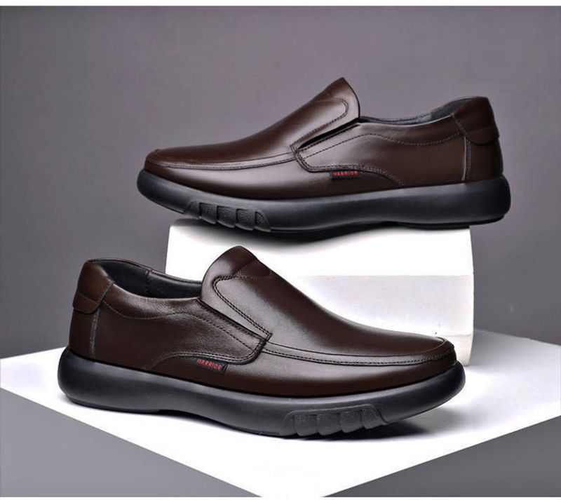 Zapatillas de deporte con cordones para hombre, informales, de cuero, para exteriores, de moda, primavera 2024_voghion.com