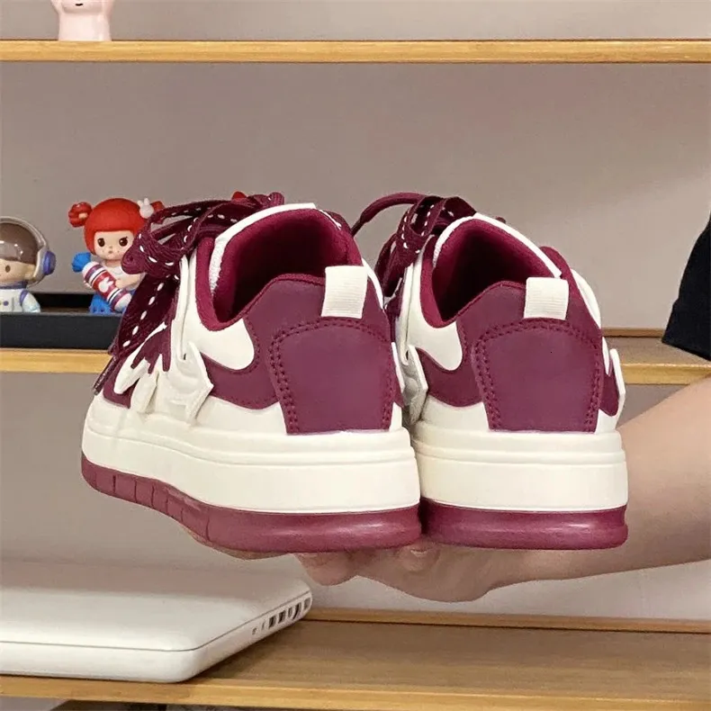Women Platform White Lace Up Skateboard Flat Outdoor Comfortable Running Shoes Tennis Jogging Sneakers atos De Mujer_voghion.com
