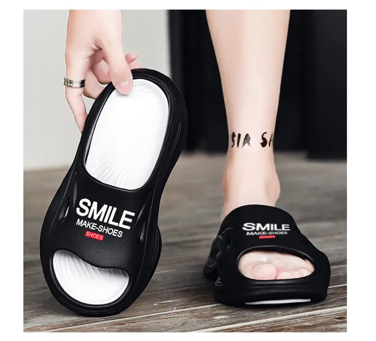 Outer Slippers Beach One Word Non-slip Wading Large Size Cool Slippers_voghion.com