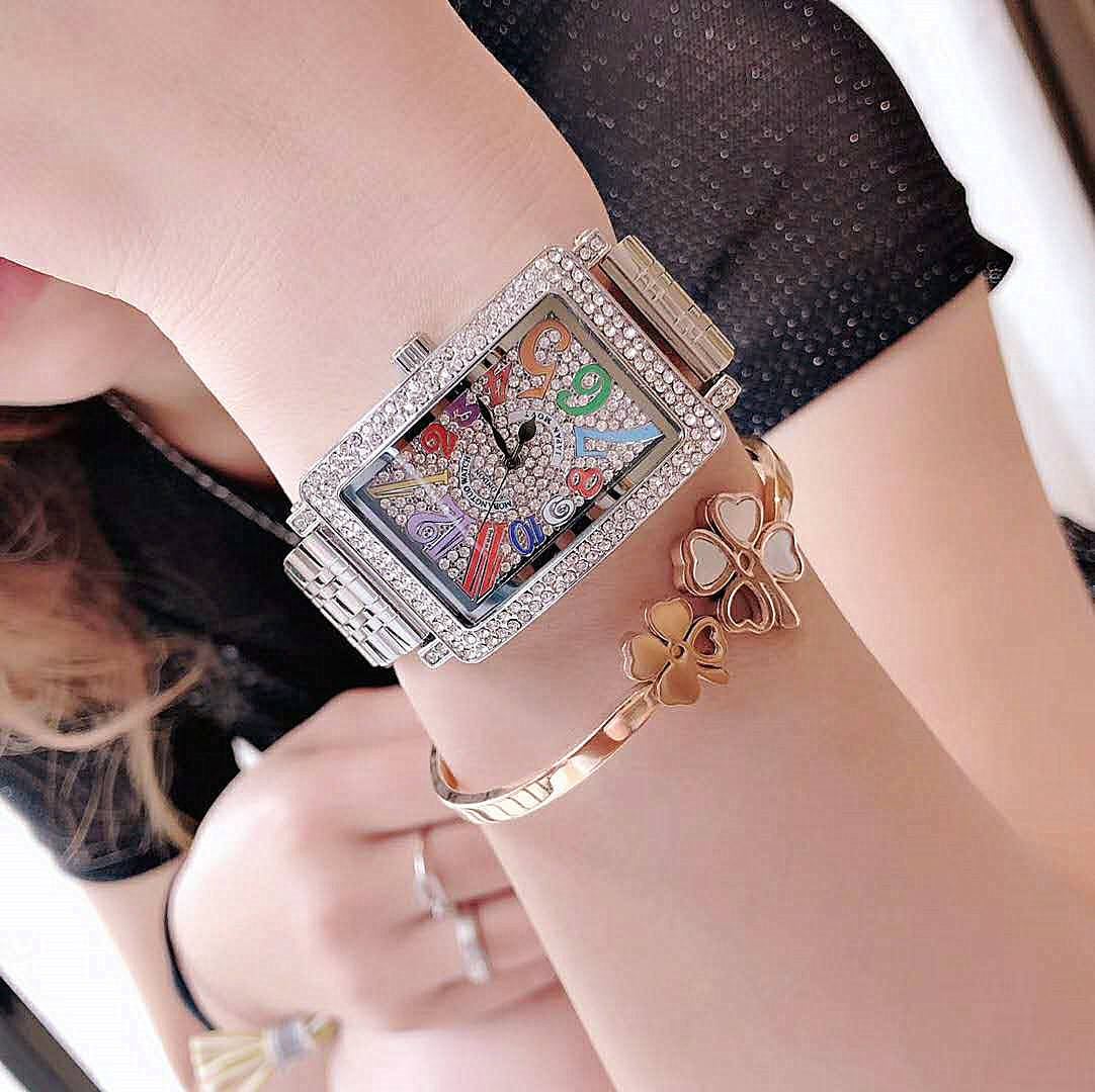Mote trendy klokke i ny stil, diamantinnlagt digitalt rektangulært armbåndsur i stål_voghion.com
