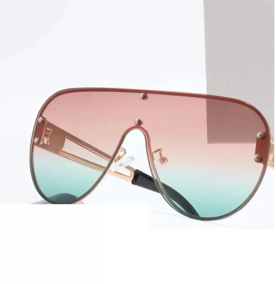 1pcs summer woman Fashion outdoors driving sunglasses ladies Transparent, ocean lens unisex Sun glasses Black Frame_voghion.com