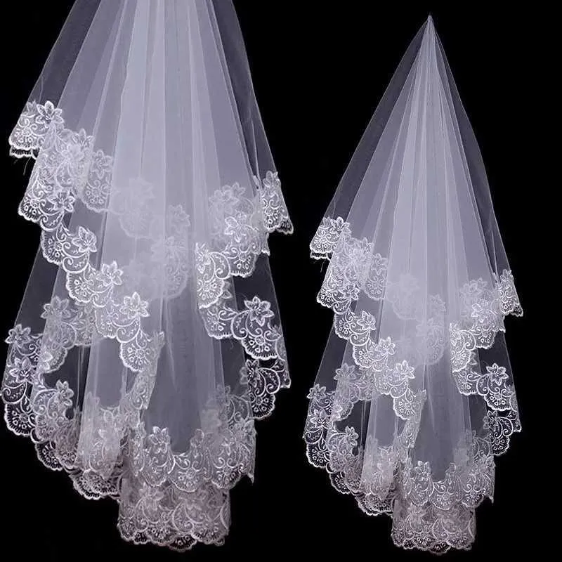 Gioielli per capelli Donna Velo da sposa corto da sposa Bianco Uno strato di fiori in pizzo con bordi applicati_voghion.com