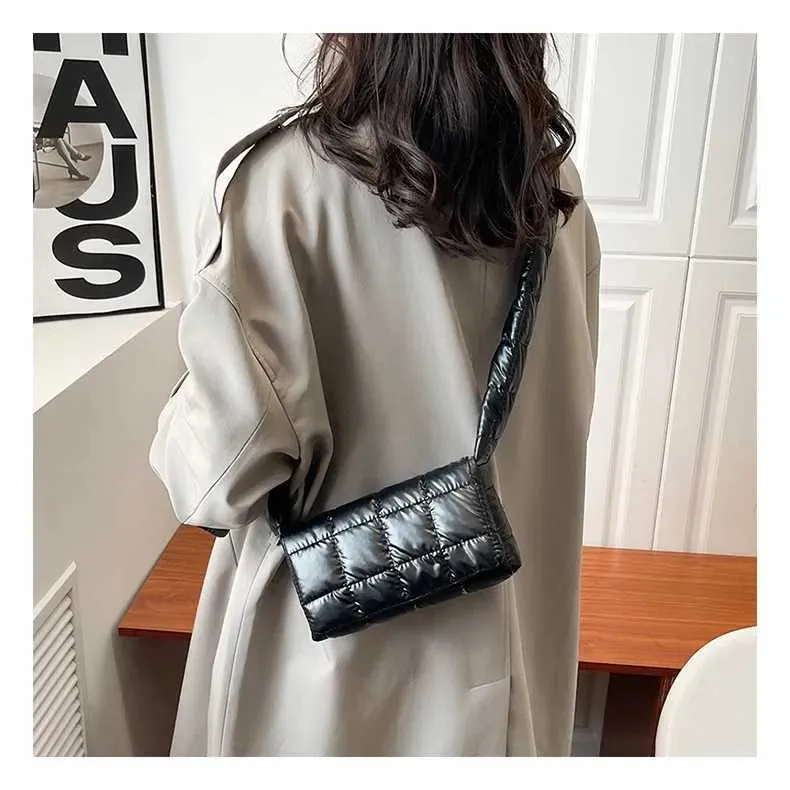 Moda trapuntata invernale leggera calda imbottita in cotone scozzese spalla donne sottobraccio borse gonfie borse C241216_voghion.com