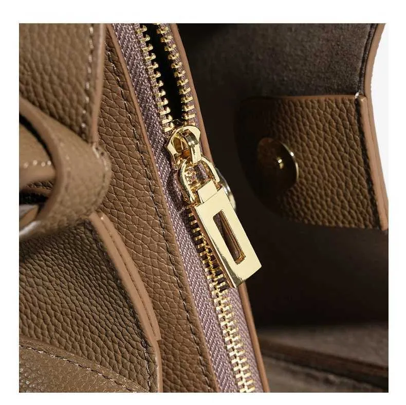 Sacs à main fourre-tout en cuir véritable de vachette Hifashion pour femmes 2024 Tendance Designer Panier Petit sac à bandoulière pour dames_voghion.com