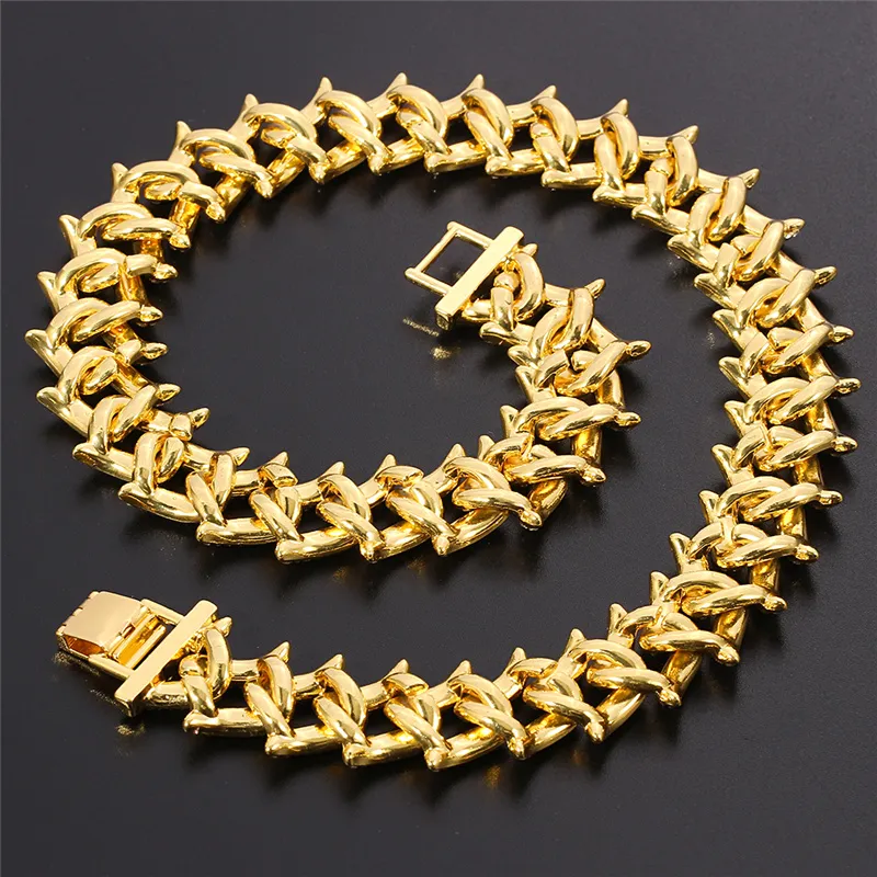 Collier chaîne cubaine Hip Hop pour hommes et femmes, avec strass, breloque rock, couleur or et argent, ras du cou_voghion.com