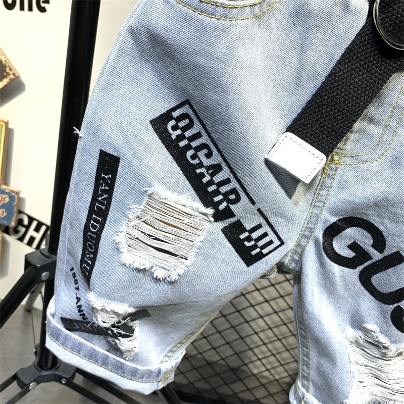 Pantaloni scurți din denim pentru copii Mother&Kids Pantaloni scurți din denim pentru copii cu curea_voghion.com