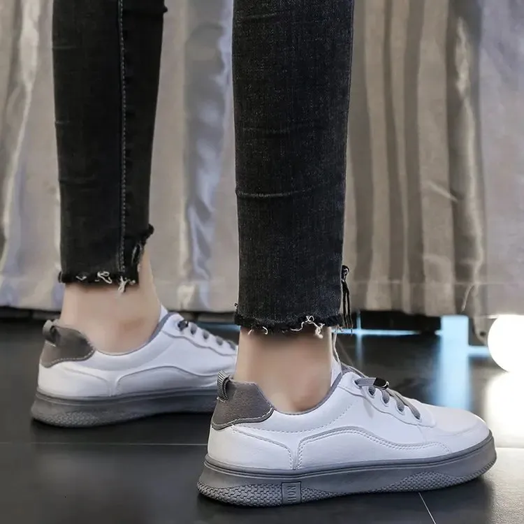 Tênis feminino confortável de couro sintético com cadarço, calçado casual feminino, tênis branco, sapatilhas femininas, tênis feminino_voghion.com