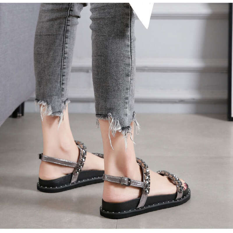 Chaussures de plage plates et décontractées pour femmes, bout ouvert, semelle épaisse, boucle unique, été 2025_voghion.com