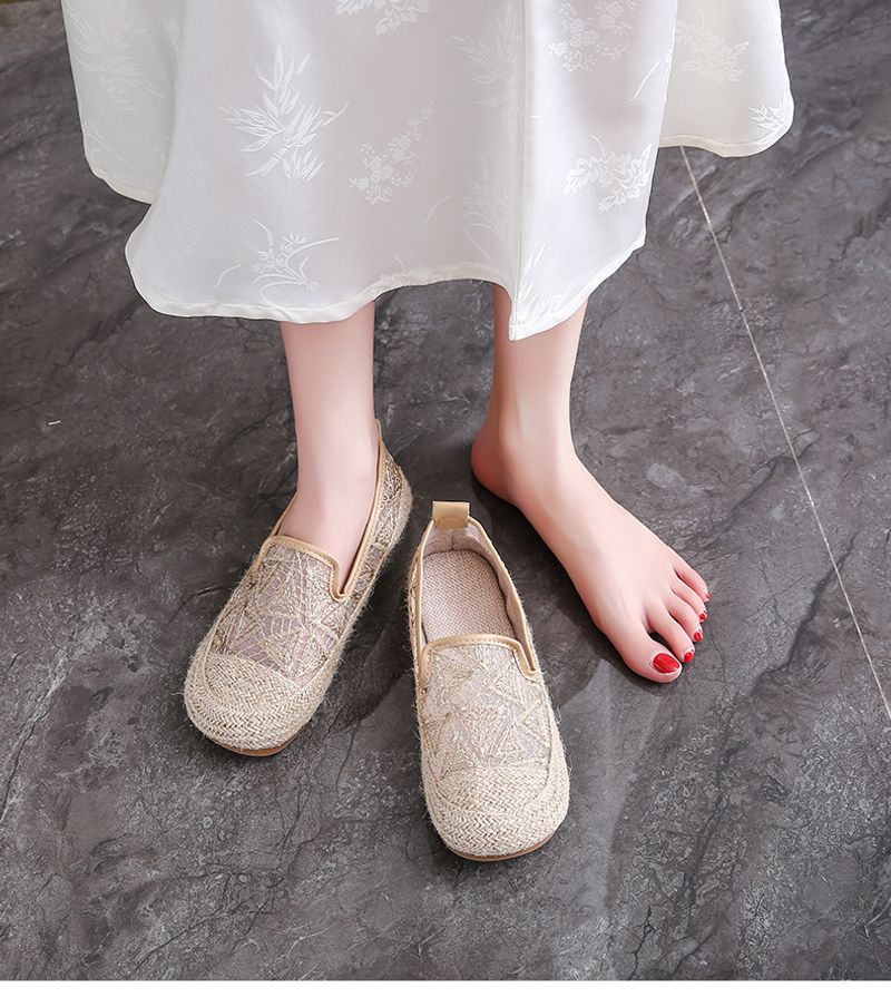 Fisherman Women 2024 new summer lace mesh lazy one slip-on cloth soft sole single shoes_voghion.com