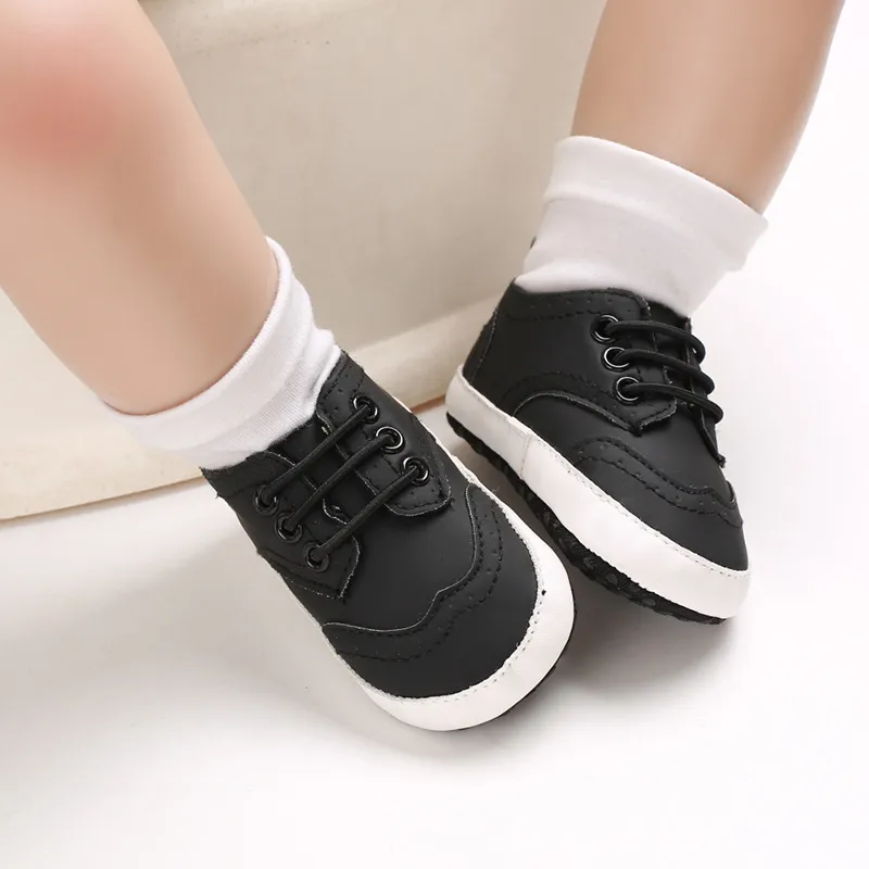 Babydop för pojke nyfödd vit kausal mjuk sula halkfri flicka Cutefeet lätta småbarn spädbarn första gångskor_voghion.com