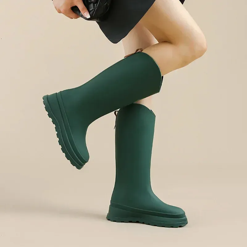 Hoher Regen Damen einfarbig wasserdicht rutschfeste Arbeitsschuhe lange Wasserschuhe Gummistiefel für den direkten Transport 241031_voghion.com