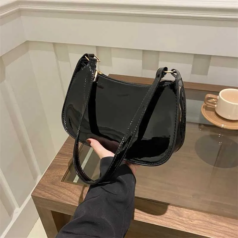 Designer-Tasche Modische Handtasche Retro Einfarbig PU-Leder Schulter Unterarm Casual Womens Designer Obdachlosentasche_voghion.com