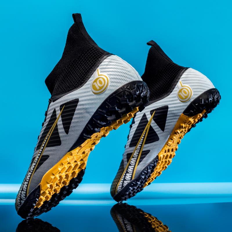 Men Soccer Shoes Kids Football Boots Women Professional Soccer Cleats Antiskid Chaussure Football TF/FG Outdoor Football Shoes_voghion.com