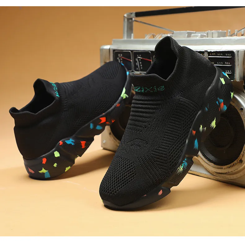 Lightweight Breathable Mesh Fabric Comfortable And Versatile Thick Soled Sports Outdoor Casual Shoes For Couples_voghion.com