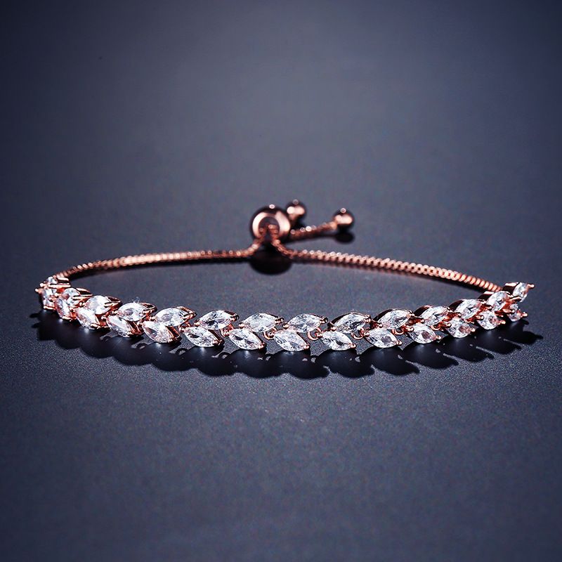 Bracelet extensible pour femme, simple et tendance, bijou de main en zircon œil de cheval, créatif et polyvalent_voghion.com