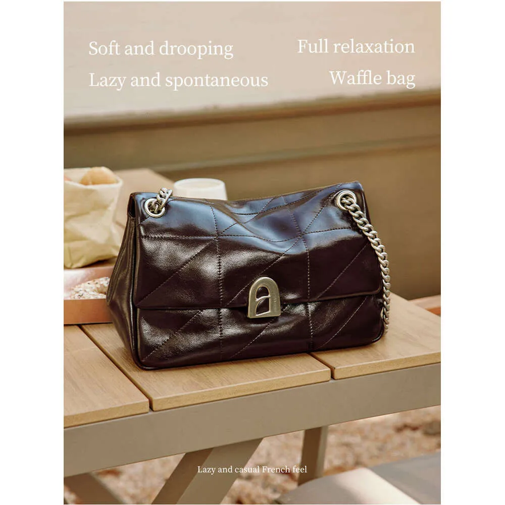 Shoulder Bag Crossbody Bag Large Capacity Leather Handbag For Women_voghion.com