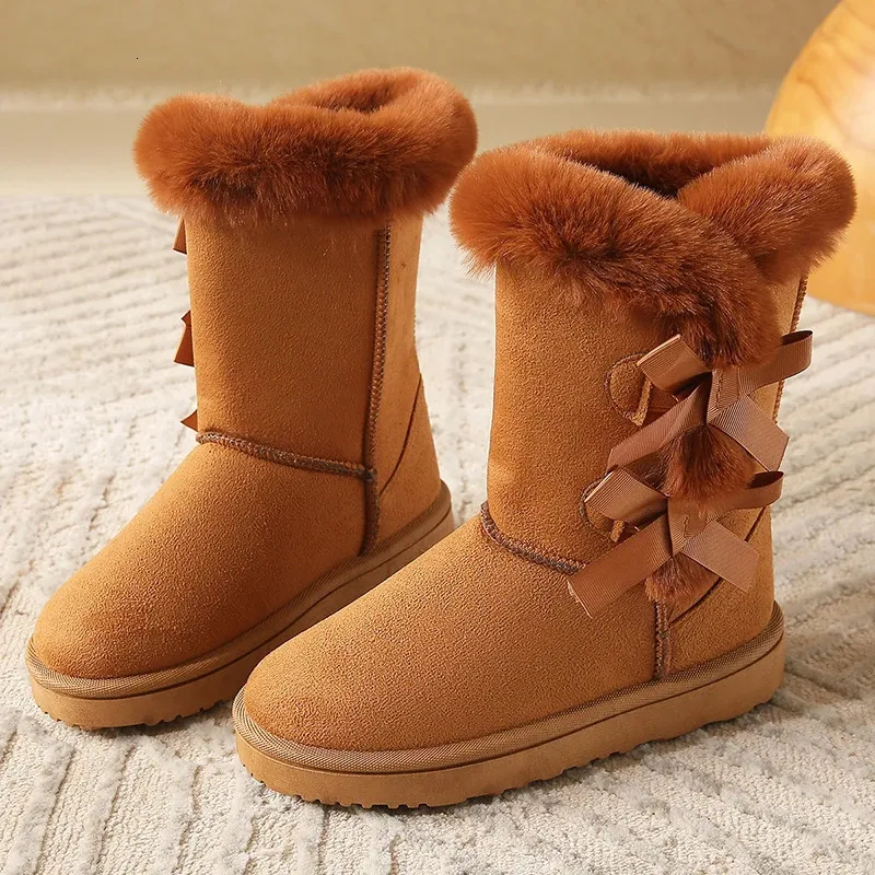 Botas femininas de camurça fofa neve fofa borboleta bico redondo quente outono sola grossa plataforma sapatos de algodão 241007_voghion.com