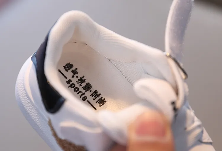 2025 New Kids shoes for leather Outdoor Running youth basketball sneakers black white veet Thick soled flat Height_desvips.com