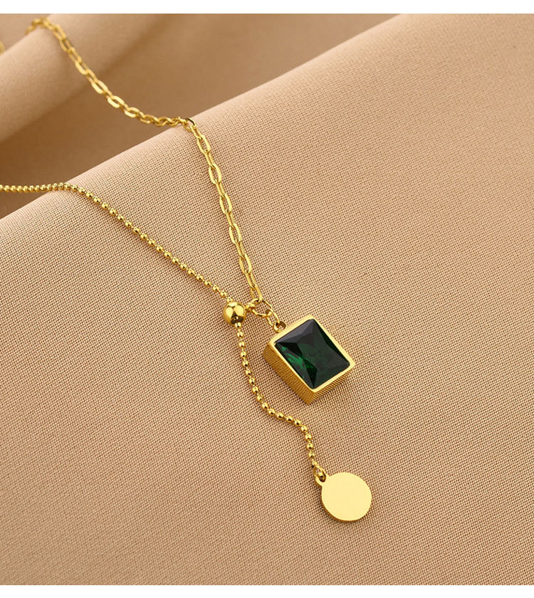 Ciondolo in zircone verde quadrato, catena di perline, giunzione a catena incrociata, collana in acciaio al titanio a forma di Y, accessorio popolare per_voghion.com