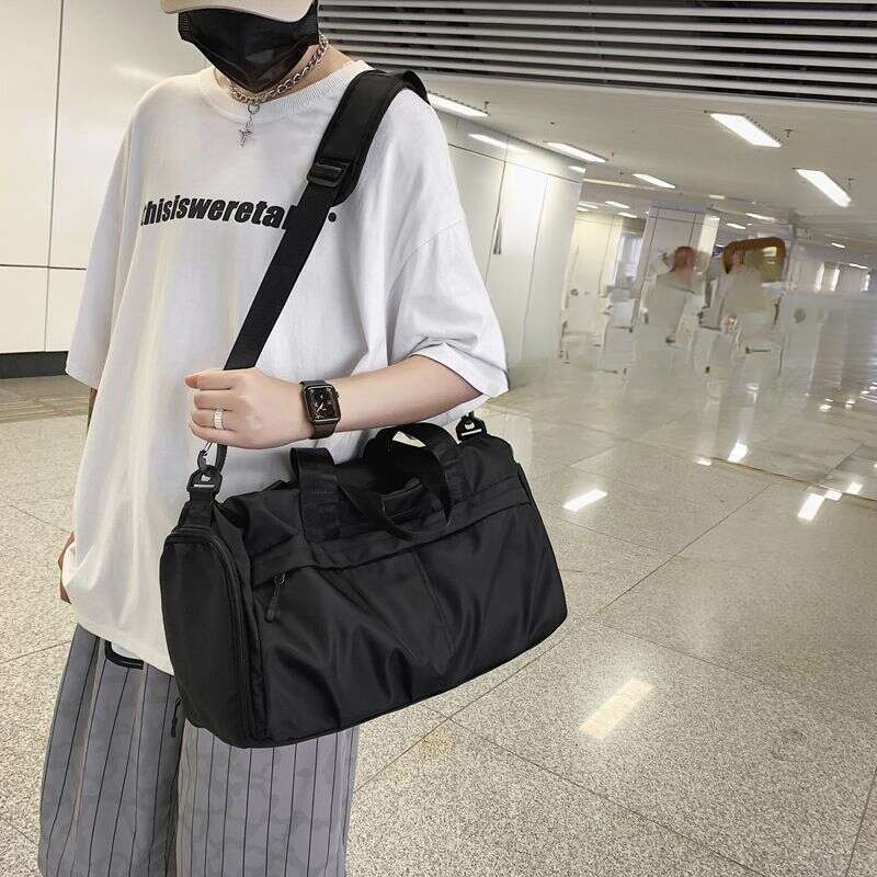 2025 Sport Training Fitness Yoga, Bagnato e asciutto, Borsa a tracolla da viaggio d'affari da uomo_voghion.com