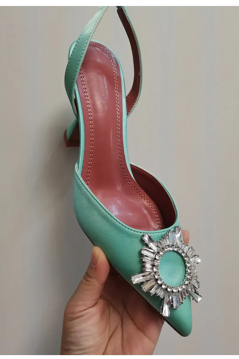 Sandali da donna stile stella 2024 eleganti con punta affilata, scarpe estive da ufficio, alla moda, con tacchi alti, sandali da gladiatore_voghion.com