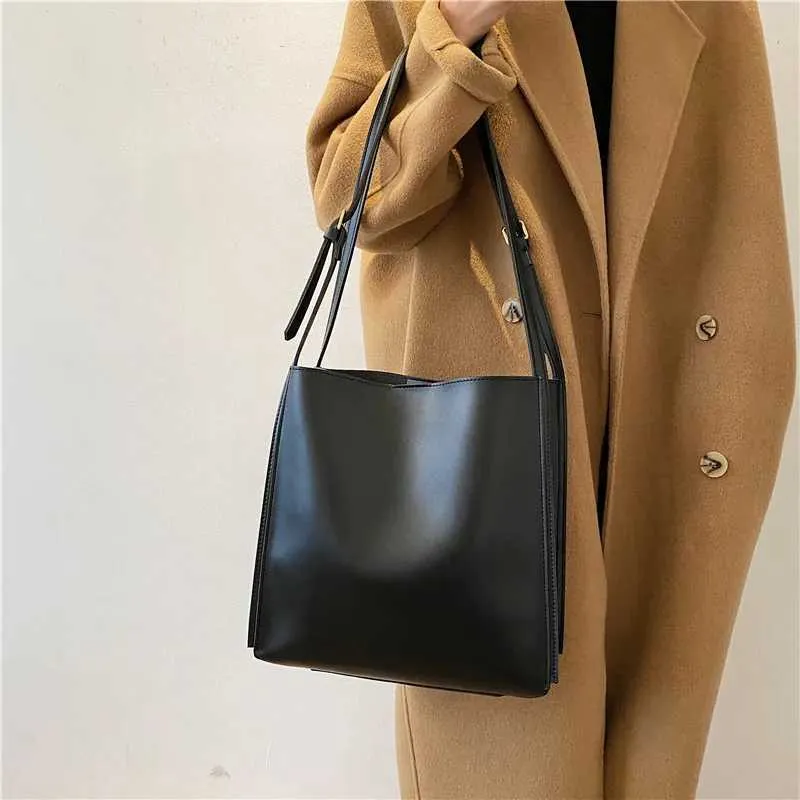 Women's Shoulder Bag Large Capacity Pu Leather Retro Bucket Bag_voghion.com