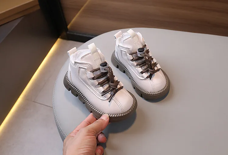 Botas cortas impermeables de cuero Happysteps para niños, zapatos de algodón cálidos y gruesos de felpa para la nieve, de invierno, a la moda, de cuero para niños pequeños_voghion.com