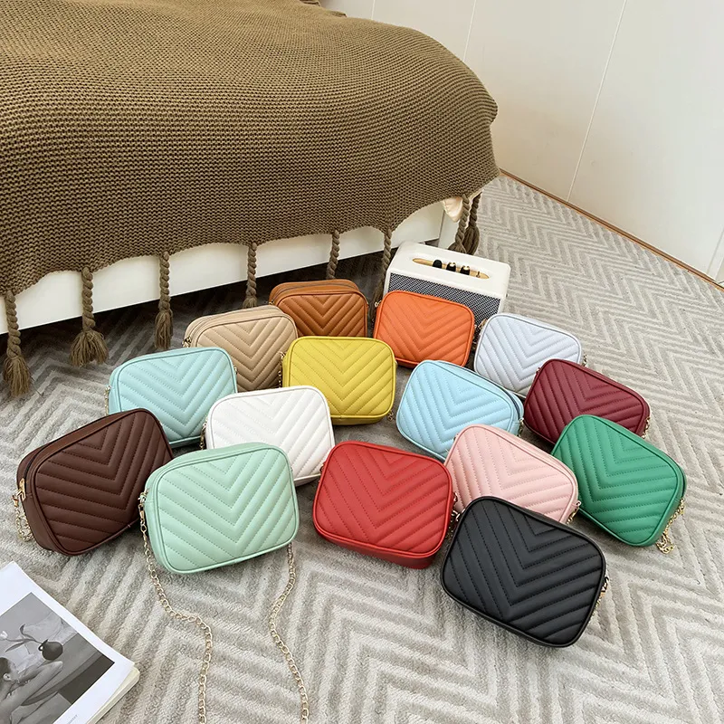 Borsa a tracolla Dia Grid da donna, versatile e alla moda_voghion.com